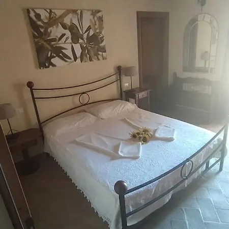 Mommialla Il Baluardo דירה *